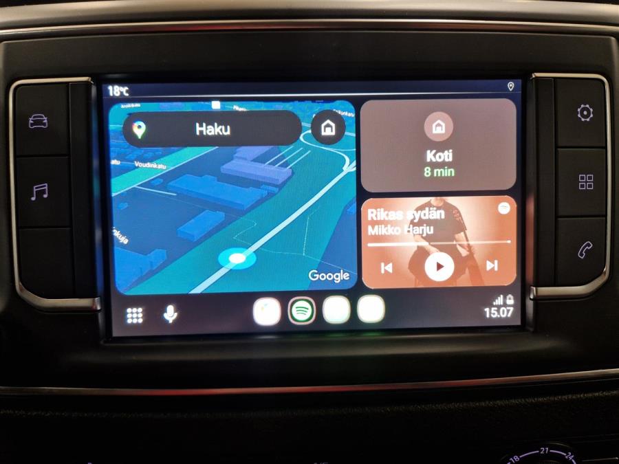 Van L Comfort 145 D Turbo S/S / Alv / 1-om / Suomi-auto / Webasto / Koukku / Vakkari / Sadetunnistin