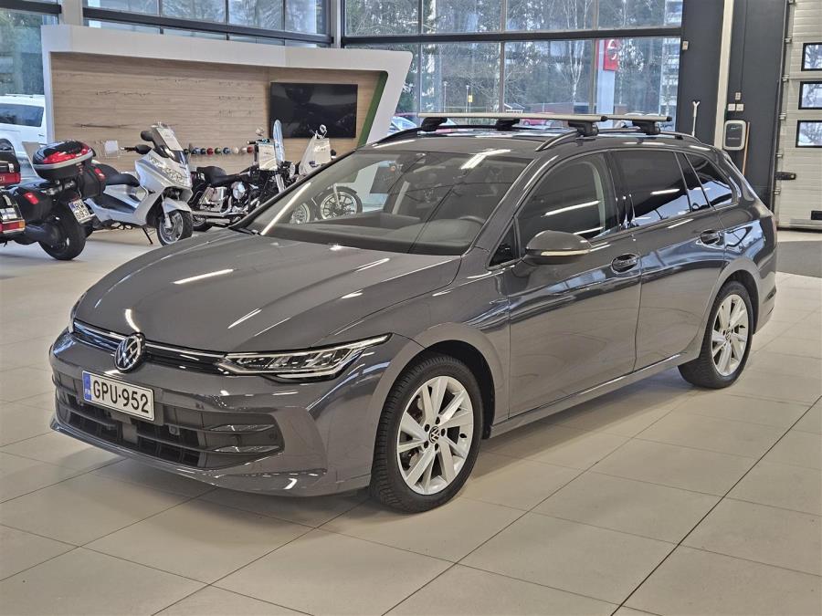 Variant Comfort Business 1,5 eTSI 110 kW (MHEV) DSG-aut./ Koukku/ Mukautuva vakkari/ 1. Omistaja