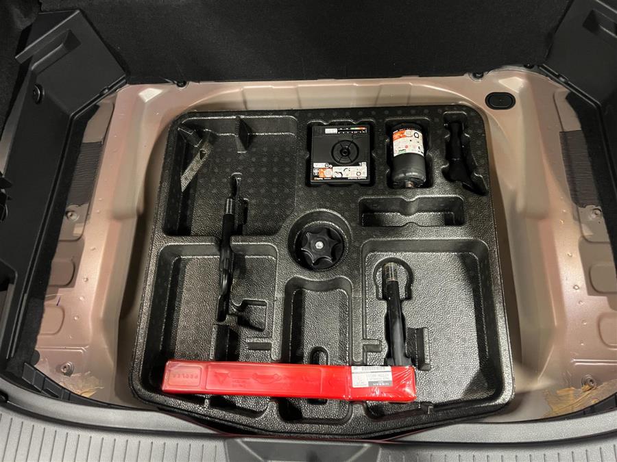 MHEV 158 hv aut. N-Connecta Comfort Pack / Korko 0 % / Takaluukku sähköllä / 360 kamera