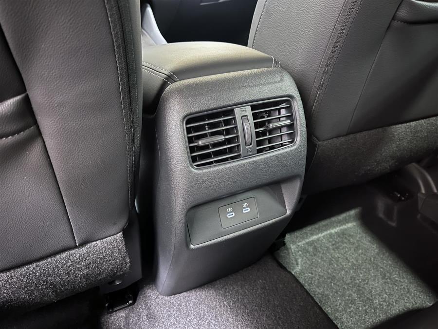 MHEV 158 hv aut. N-Connecta Comfort Pack / Korko 0 % / Takaluukku sähköllä / 360 kamera