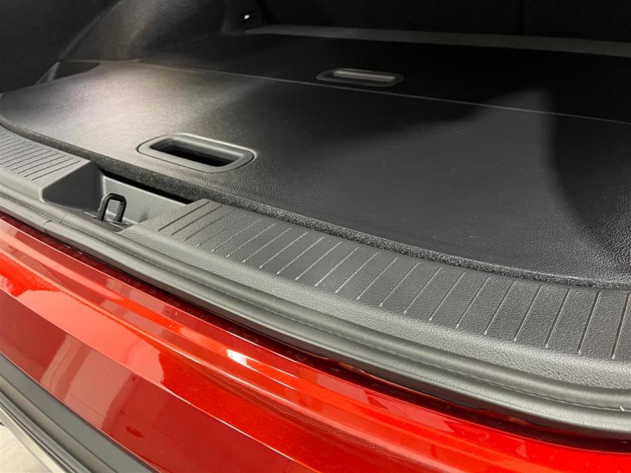 MHEV 158 hv aut. N-Connecta Comfort Pack / Korko 0 % / Musta katto / Takaluukku sähköllä