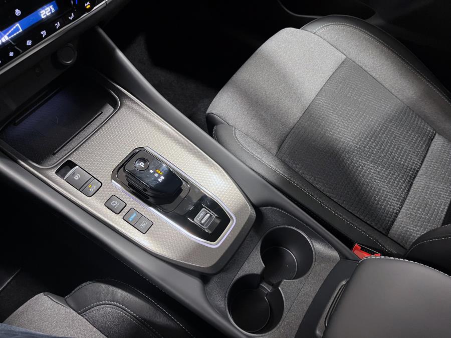 e-POWER 205 hv aut. N-Connecta Comfort Pack / Korko 0 % / Takaluukku sähköllä / Navi