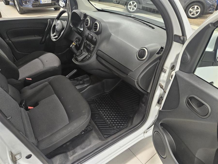 109CDI K pitkä A3/ 3 paik./ ALV/ Webasto/ Koukku/ Ilmastointi/ Cruise/ Suomiauto/ Peruutuskamera