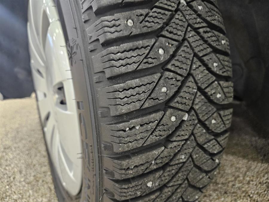 109CDI K pitkä A3/ 3 paik./ ALV/ Webasto/ Koukku/ Ilmastointi/ Cruise/ Suomiauto/ Peruutuskamera