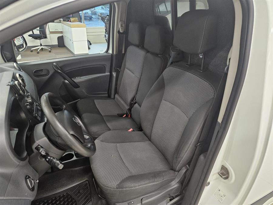 109CDI K pitkä A3/ 3 paik./ ALV/ Webasto/ Koukku/ Ilmastointi/ Cruise/ Suomiauto/ Peruutuskamera