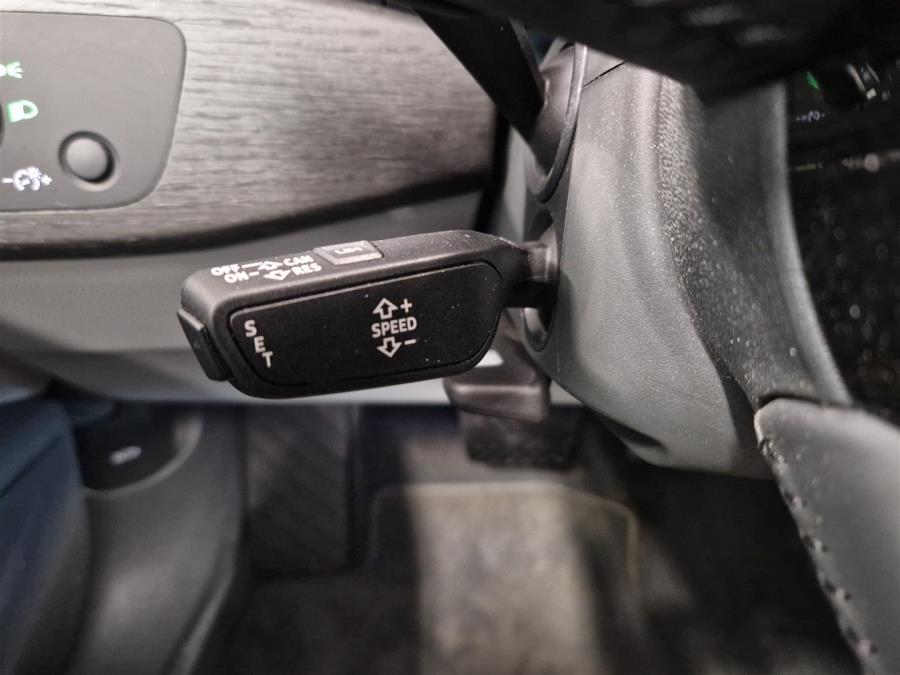 Sedan Business 35 TFSI 110kW MHEV S tronic / Webasto / Led-valot / Automaatti pitkät / Sadetunnistin