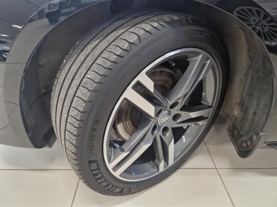 Sedan Business 35 TFSI 110kW MHEV S tronic / Webasto / Led-valot / Automaatti pitkät / Sadetunnistin