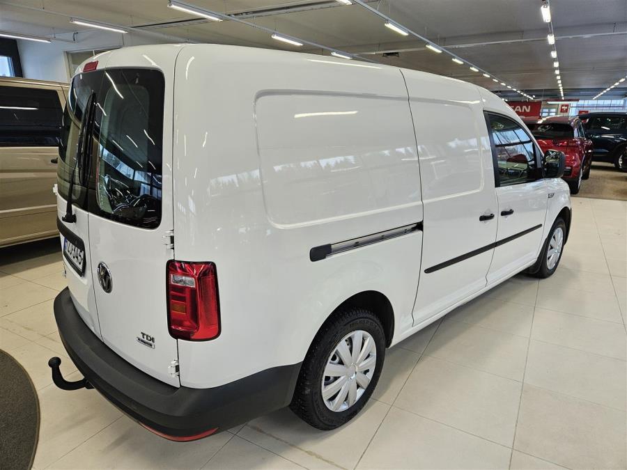 umpipakettiauto 2,0 TDI 75kW DSG/ ALV/ Webasto/ Koukku/ Bluetooth/ Vakkari/ Navi