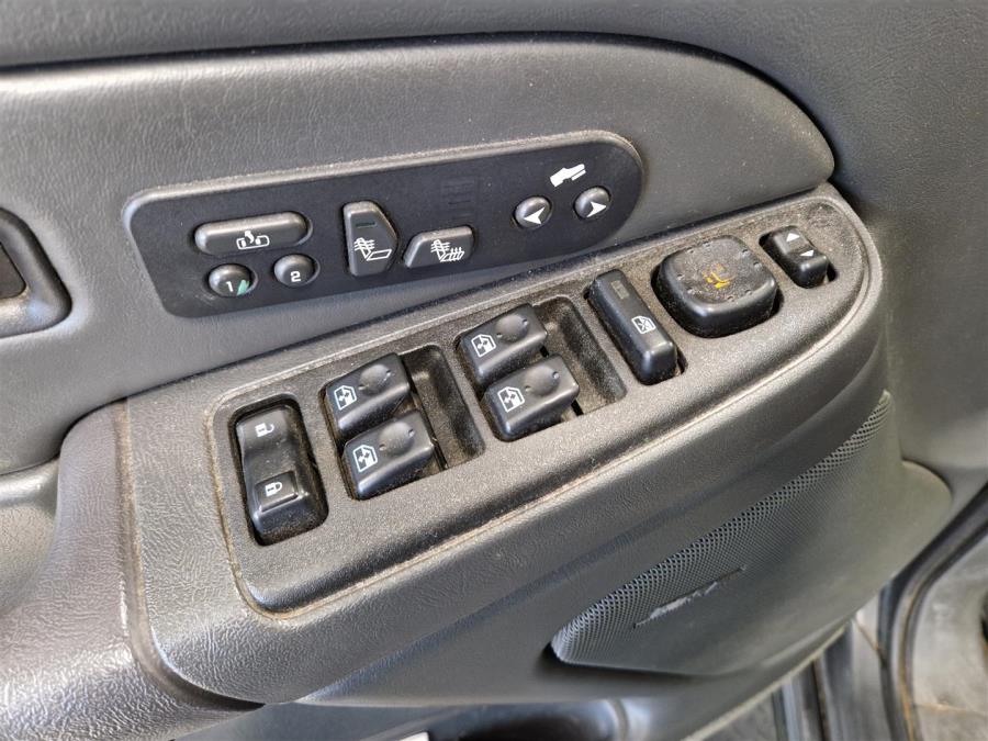 1500 Dorado 5,3 V8 4x4 Aut / Vakionopeudensäädin / Automaatti ilmastointi / Koukku / Nahkaverhoilu /