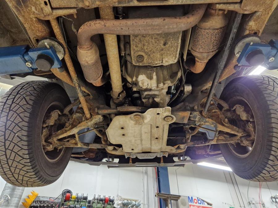 1500 Dorado 5,3 V8 4x4 Aut / Vakionopeudensäädin / Automaatti ilmastointi / Koukku / Nahkaverhoilu /