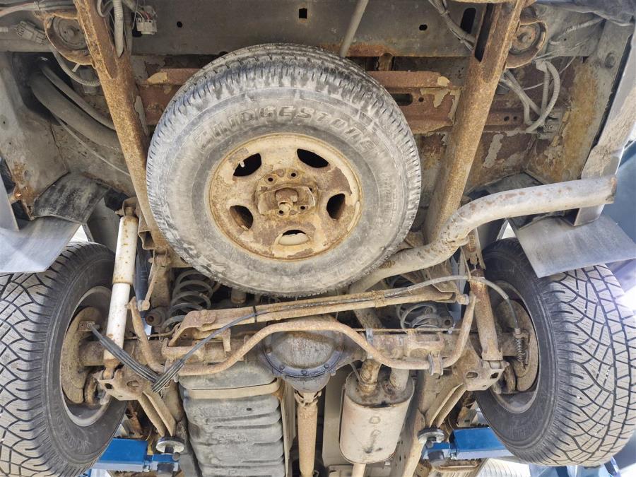 1500 Dorado 5,3 V8 4x4 Aut / Vakionopeudensäädin / Automaatti ilmastointi / Koukku / Nahkaverhoilu /