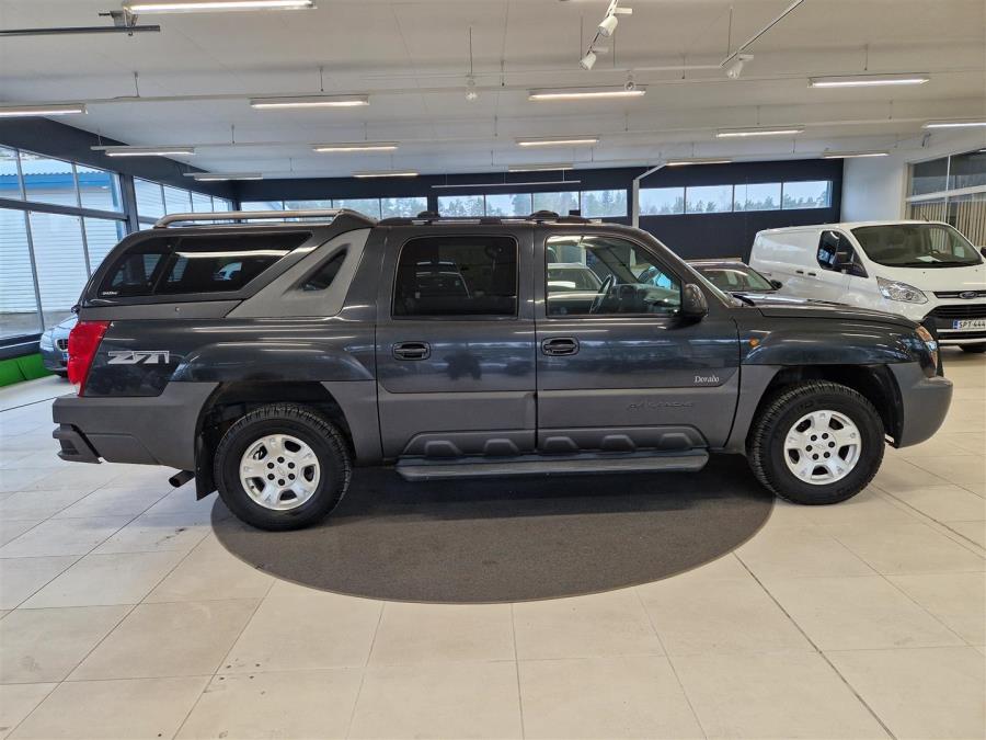 1500 Dorado 5,3 V8 4x4 Aut / Vakionopeudensäädin / Automaatti ilmastointi / Koukku / Nahkaverhoilu /