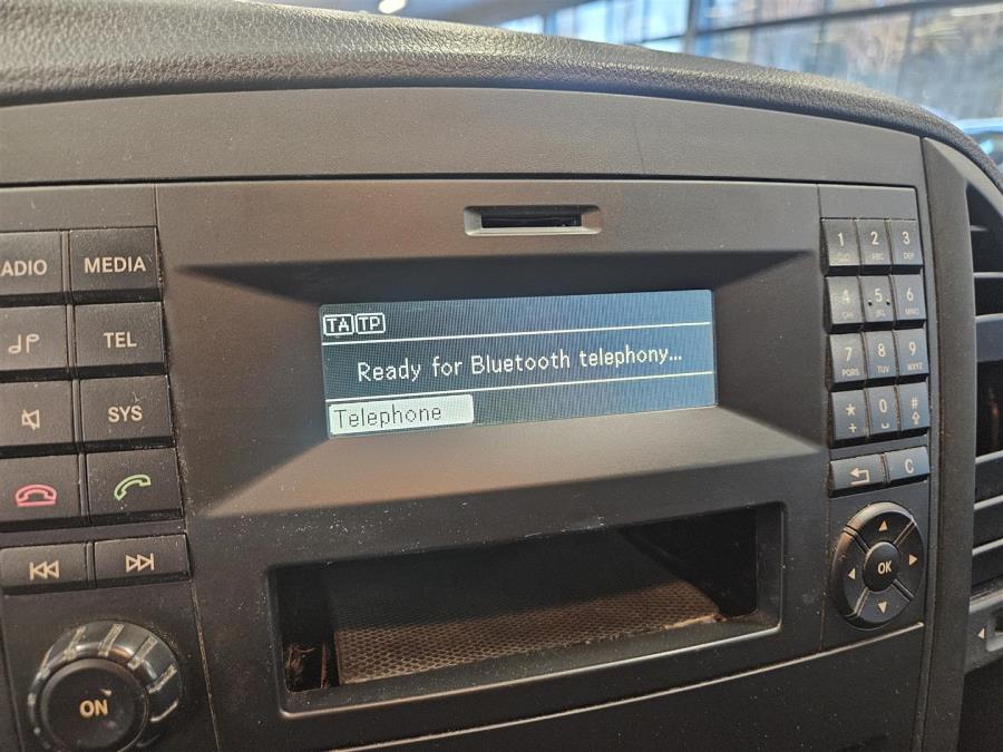 109CDI-3,05/32K keskipitkä A2 ONE/ ALV/ Webasto/ Ilmastointi/ Koukku/ Pariovet