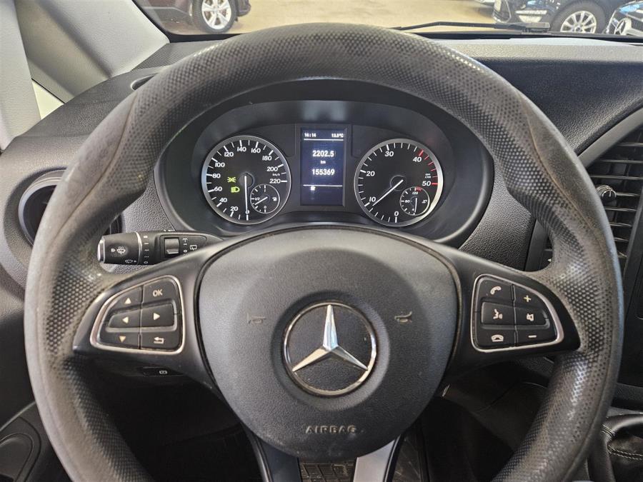 109CDI-3,05/32K keskipitkä A2 ONE/ ALV/ Webasto/ Ilmastointi/ Koukku/ Pariovet