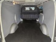 109CDI-3,05/32K keskipitkä A2 ONE/ ALV/ Webasto/ Ilmastointi/ Koukku/ Pariovet