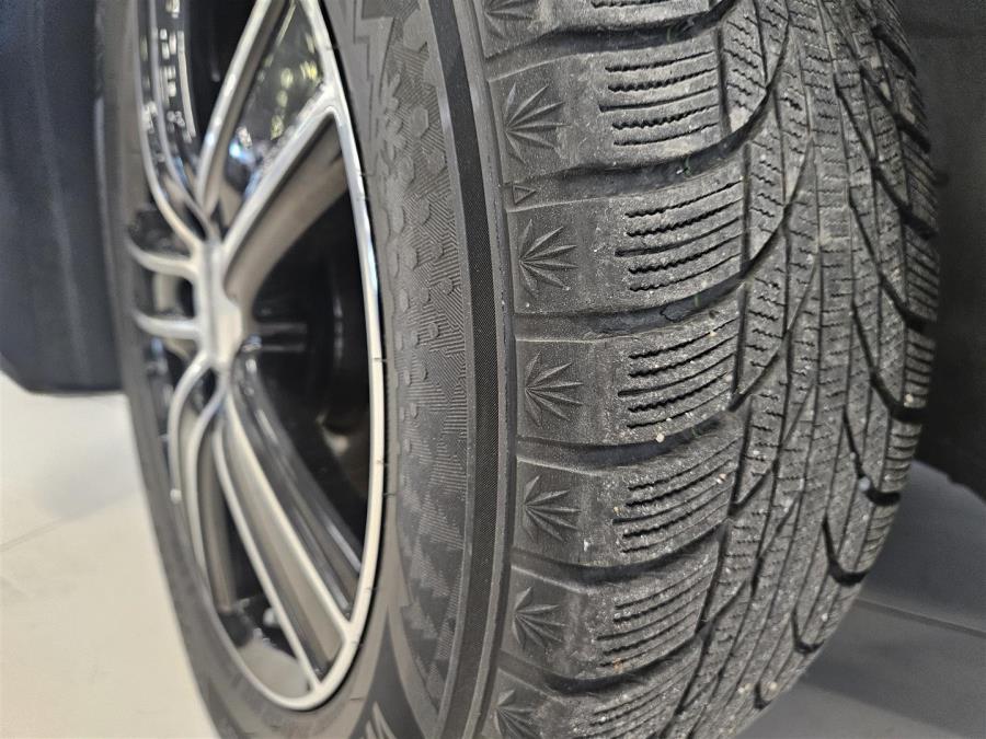 109CDI-3,05/32K keskipitkä A2 ONE/ ALV/ Webasto/ Ilmastointi/ Koukku/ Pariovet