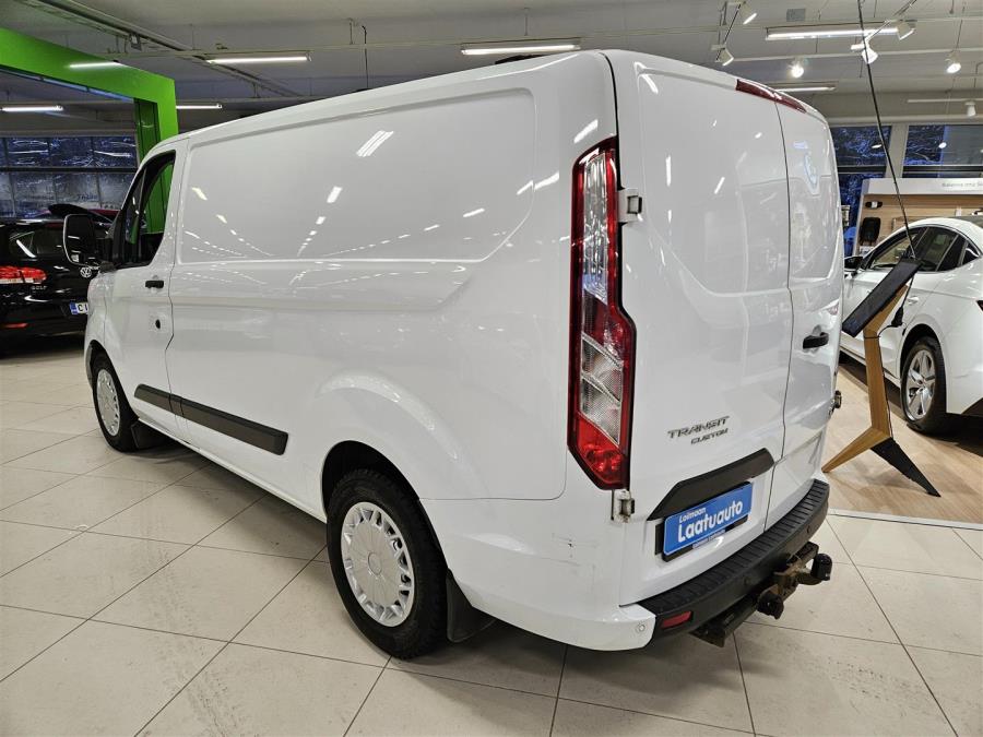 320 2,0TDCi 130 hv A6 Etuveto Limited Van L1H1/ ALV./ Webasto/ Ilmastointi