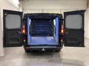 Van 2.0 dCi 170 hv aut. L2H1 Tekna / 2 x sivuovi / Webasto / Korko 0% / Navi / Kamera / Avaimeton