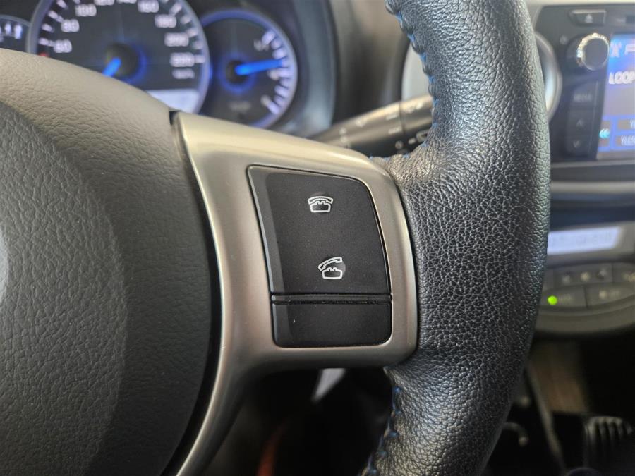 1,5 Hybrid Active 5ov/ Peruutuskamera/ Automaatti ilmastointi/ Bluetooth