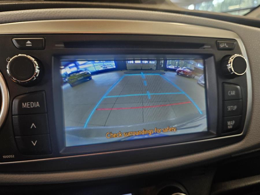 1,5 Hybrid Active 5ov/ Peruutuskamera/ Automaatti ilmastointi/ Bluetooth