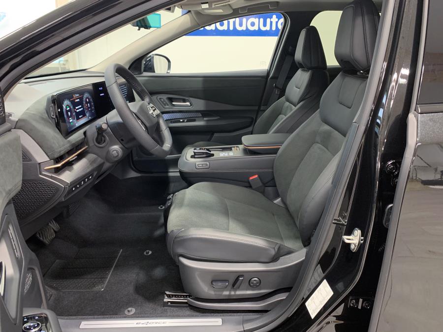 87 kWh Evolve 4WD 302 hv / Korko 0 % / Matrix-LED / Lasikatto / Ilmast. muistipenkit / BOSE audio