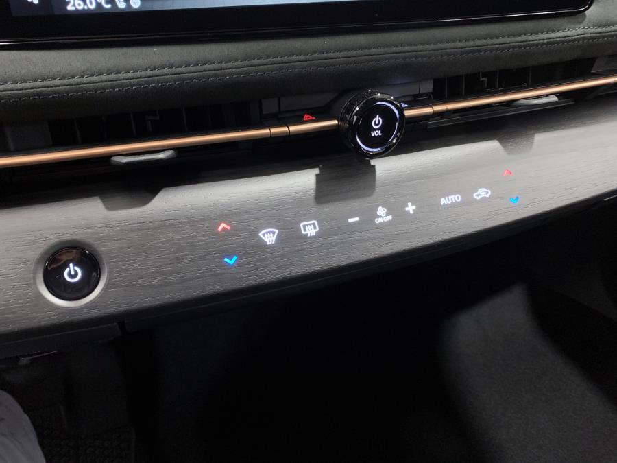 87 kWh Evolve 4WD 302 hv / Korko 1.99 % / Matrix-LED / Lasikatto / Ilmast. muistipenkit / BOSE audio