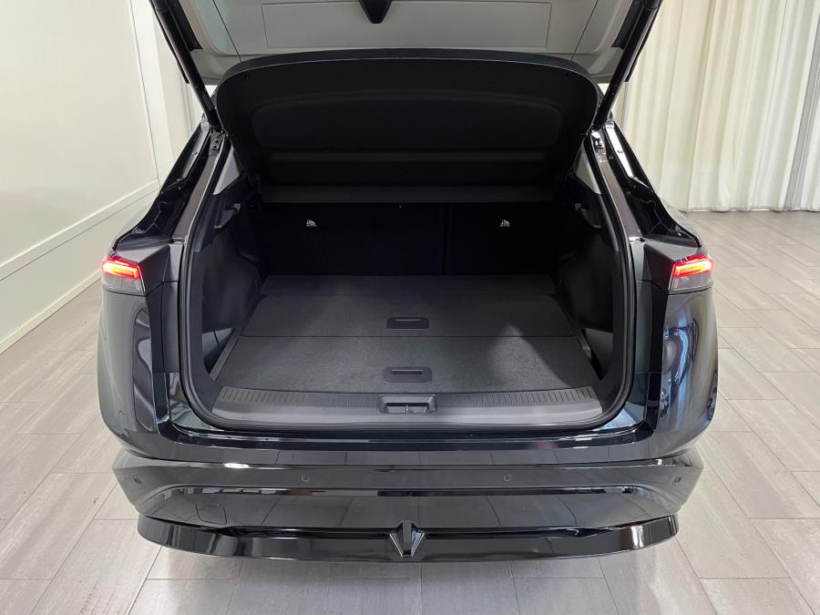 87 kWh Evolve 4WD 302 hv / Korko 1.99 % / Matrix-LED / Lasikatto / Ilmast. muistipenkit / BOSE audio