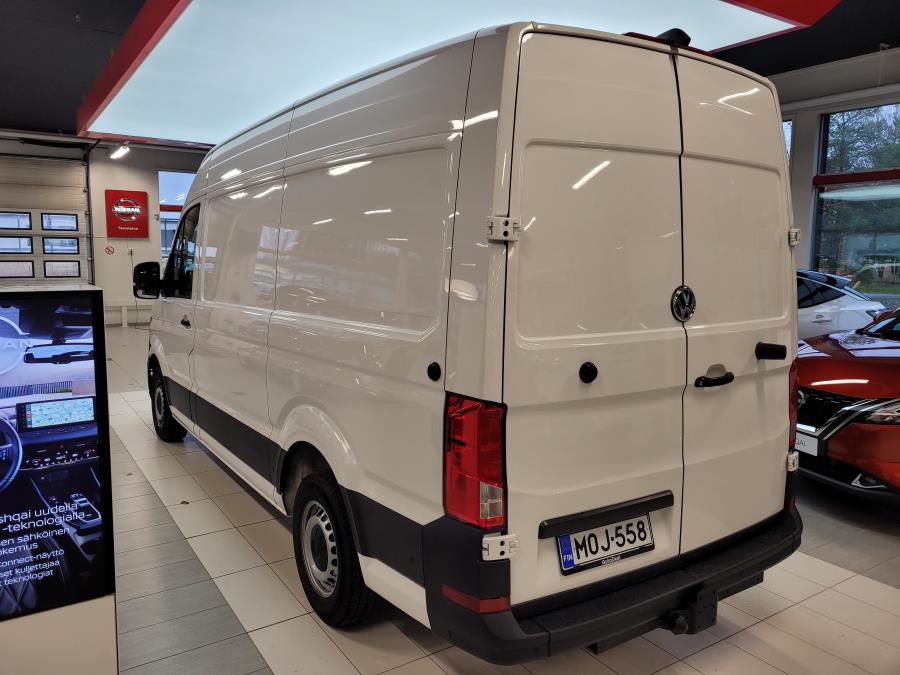 35 umpipakettiauto 2,0 TDI 103 kW, 3640/Sis. Alv./ Peruutuskamera/ Seinien ja lattian vanerointi