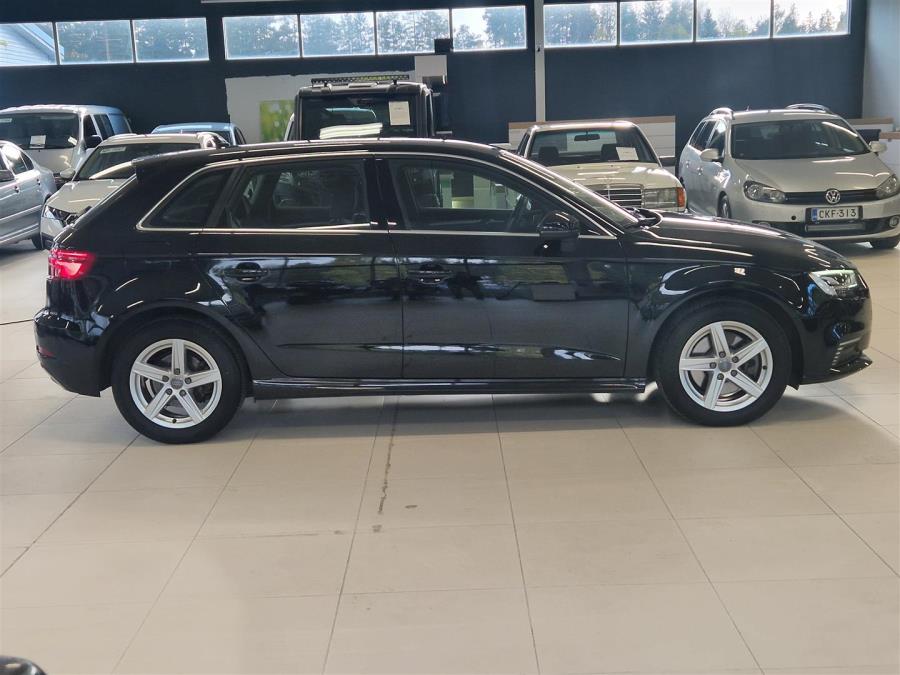 Sportback Business 40 TFSI e 150kW S tronic / Adaptiivinen vakkari / Älyavain / Automaatti pitkät