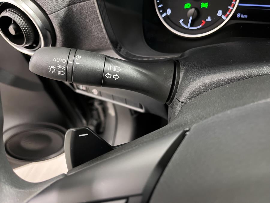 DIG-T 114 hv aut. Acenta / Peruutuskamera / Aut.ilmast. / LED-ajovalot / Liikennemerkkien tunnistus