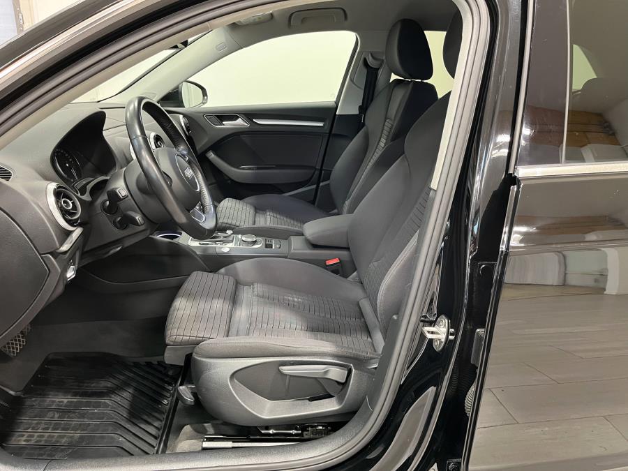 Sportback 1,4 TFSI e-tron S tronic / Ladattava hybridi / Jakohihna vaihdettu / LED-valot / Defa-pkt