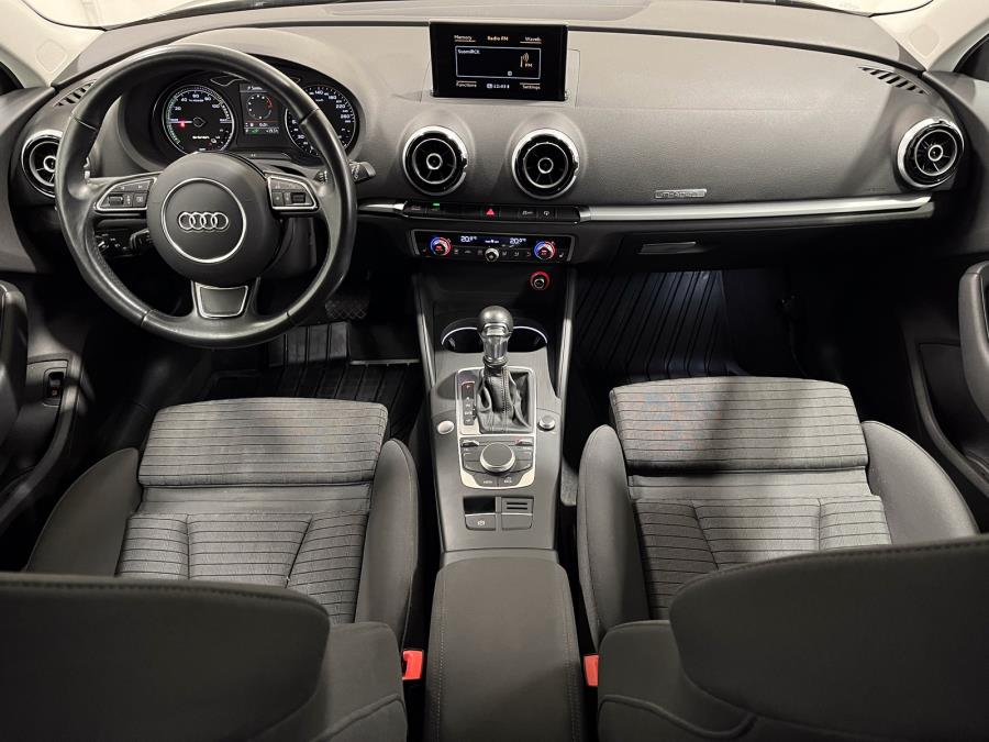 Sportback 1,4 TFSI e-tron S tronic / Ladattava hybridi / Jakohihna vaihdettu / LED-valot / Defa-pkt