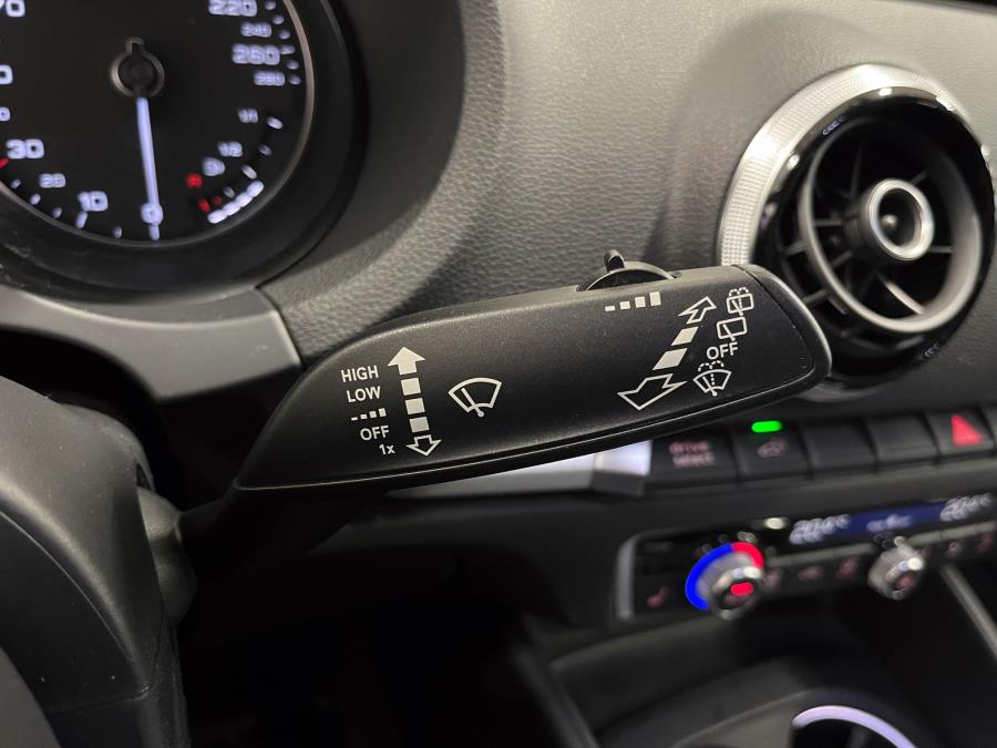 Sportback 1,4 TFSI e-tron S tronic / Ladattava hybridi / Jakohihna vaihdettu / LED-valot / Defa-pkt