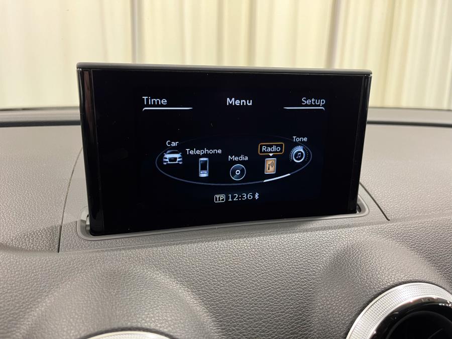 Sportback 1,4 TFSI e-tron S tronic / Ladattava hybridi / Jakohihna vaihdettu / LED-valot / Defa-pkt