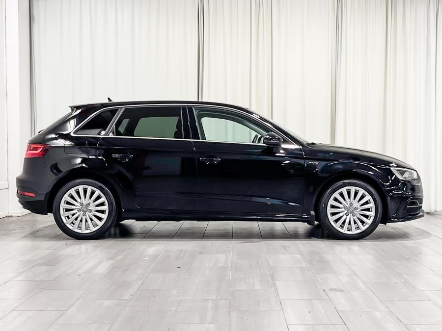 Sportback 1,4 TFSI e-tron S tronic / Ladattava hybridi / Jakohihna vaihdettu / LED-valot / Defa-pkt