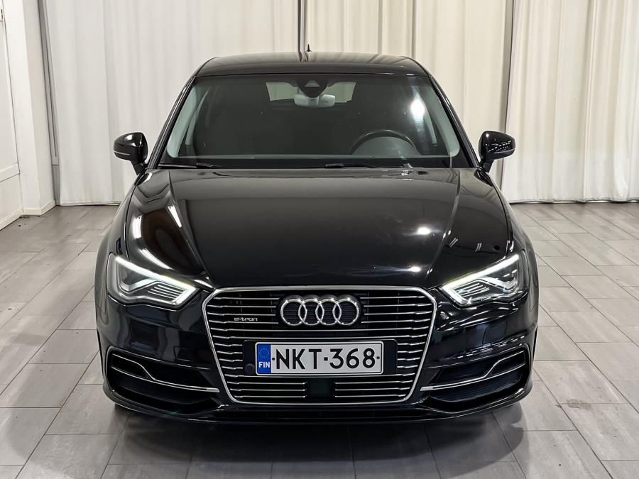 Sportback 1,4 TFSI e-tron S tronic / Ladattava hybridi / Jakohihna vaihdettu / LED-valot / Defa-pkt