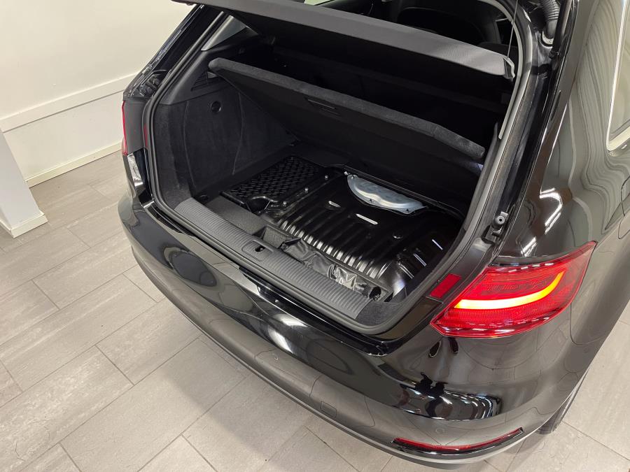 Sportback 1,4 TFSI e-tron S tronic / Ladattava hybridi / Jakohihna vaihdettu / LED-valot / Defa-pkt