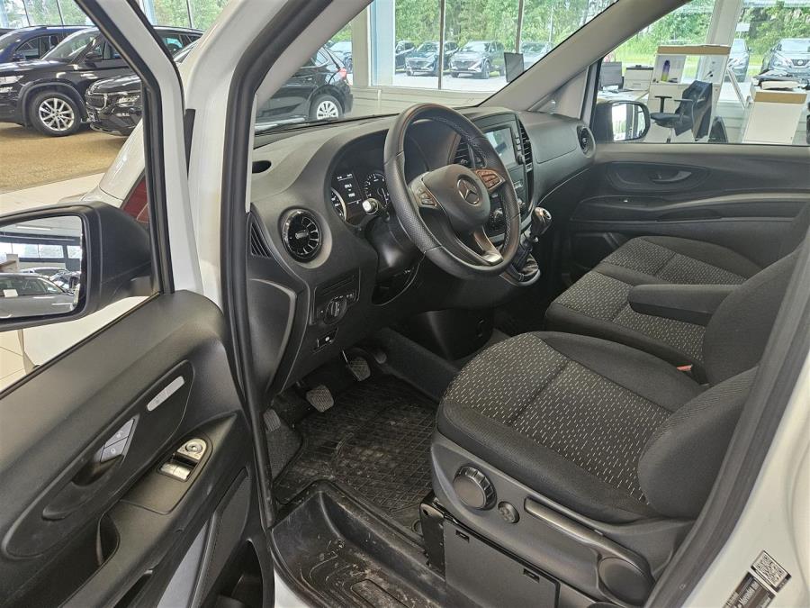 114CDI RWD-2.8/32K keskipitkä A2/ Alv/ Vetokoukku/ Peruutuskamera/ Webasto