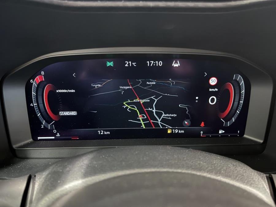 DIG-T 114 hv aut. N-Connecta / Korko 0.99 % / Läm. ratti ja tuulilasi / LED-valot / Kamera