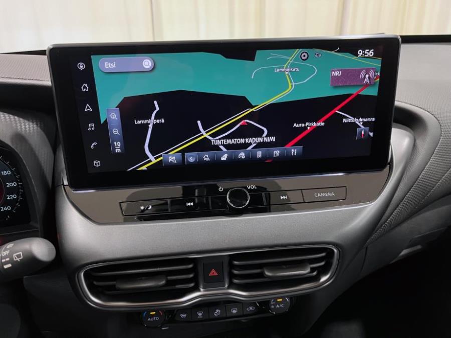 DIG-T 114 hv aut. N-Connecta / Korko 0.99 % / Läm. ratti ja tuulilasi / LED-valot / Kamera