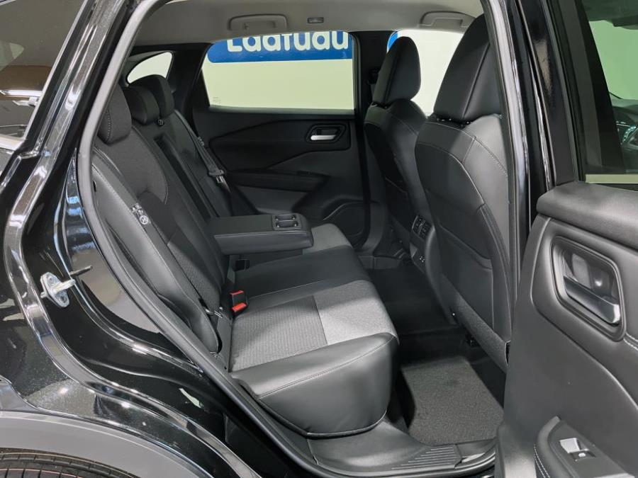 e-POWER 205 hv aut. N-Connecta / Korko 0.99 % / 360 kamera / Navigointi / Läm. ratti ja tuulilasi