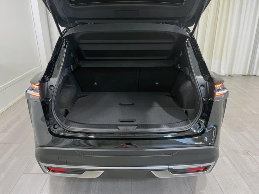 e-POWER 205 hv aut. N-Connecta / Korko 0.99 % / 360 kamera / Navigointi / Läm. ratti ja tuulilasi