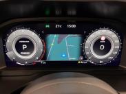 e-POWER 205 hv aut. N-Connecta Comfort Pack Business / Takaluukku sähköllä / Tuulilasinäyttö (HUD)