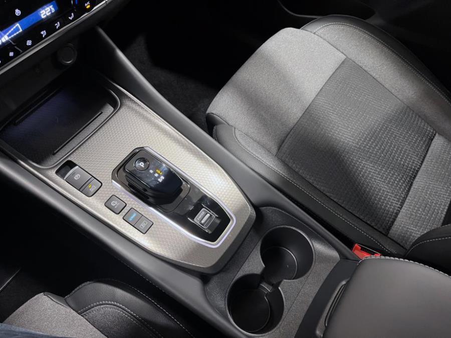 e-POWER 205 hv aut. N-Connecta Comfort Pack / Korko 0 % / Takaluukku sähköllä / Navi