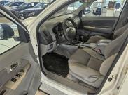 Double Cab 3,0 D-4D 4WD 171 SR Aut./ ALV/ Vetokoukku/ Vakionopeussäädin/ Automaatti ilmastointi