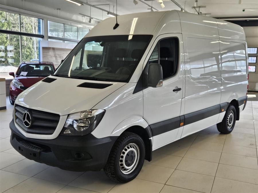 316CDI RWD-3,5T keskipitkä A2 A / ALV/ Webasto/ Vetokoukku/ Ilmastointi/ Vakkari/ Vanerit