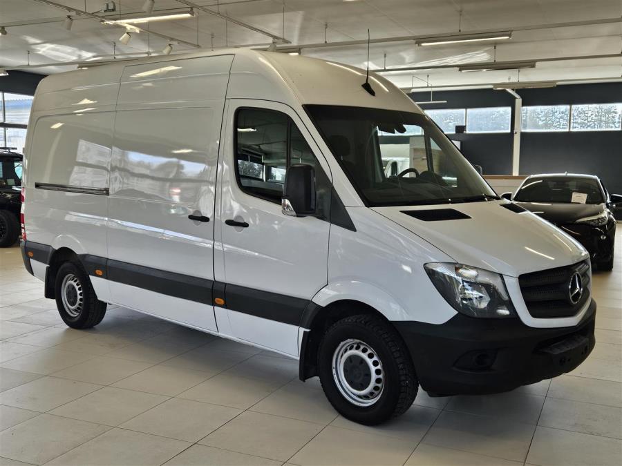 316CDI RWD-3,5T keskipitkä A2 A / ALV/ Webasto/ Vetokoukku/ Ilmastointi/ Vakkari/ Vanerit