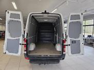 316CDI RWD-3,5T keskipitkä A2 A / ALV/ Webasto/ Vetokoukku/ Ilmastointi/ Vakkari/ Vanerit