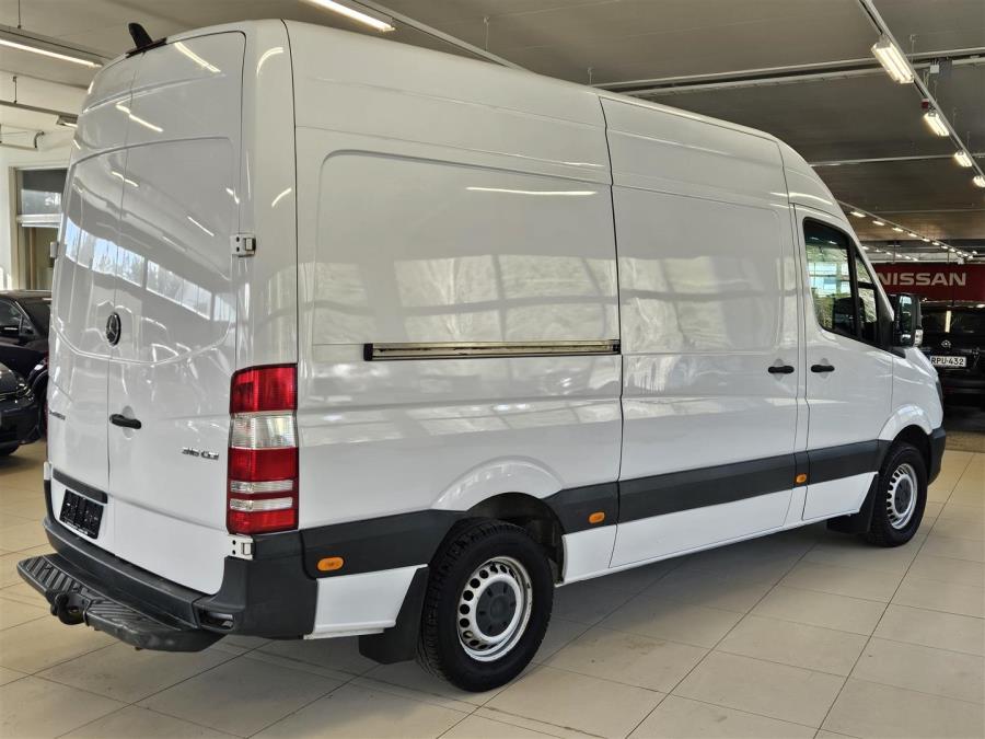 316CDI RWD-3,5T keskipitkä A2 A / ALV/ Webasto/ Vetokoukku/ Ilmastointi/ Vakkari/ Vanerit