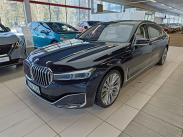 G12 Sedan 745Le A xDrive / Adaptiivinen vakkari / Mukautuvat Led / Night Vision / HUD / Avaimeton